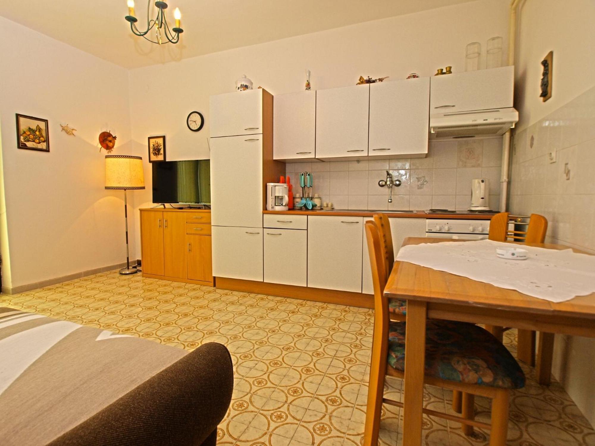 With A Parking Space Banjole, - 20813 Apartman *